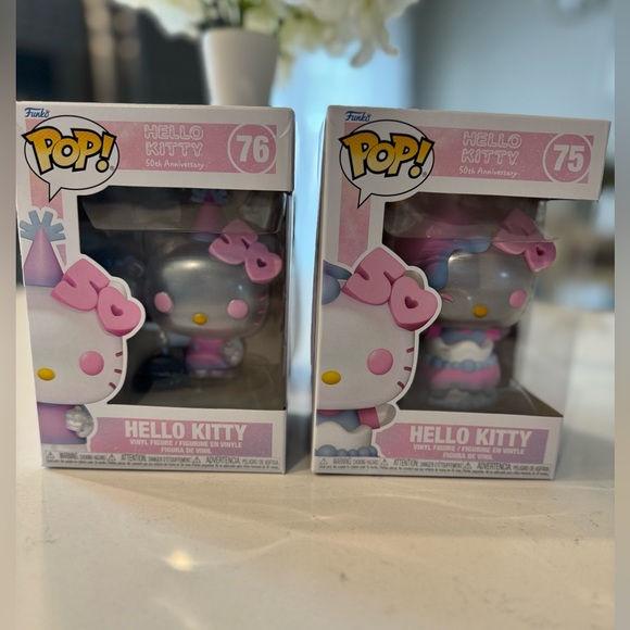 Hello Kitty 50th Anniversary Funko🩷 - Picture 8 of 8